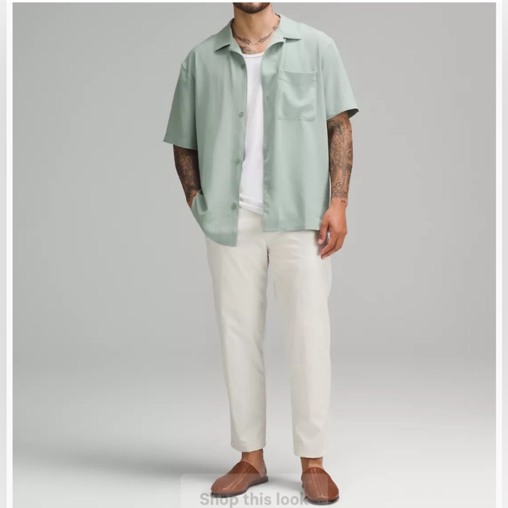 Lululemon Men’s Cropped Tapered Trouser